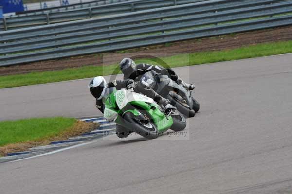 Motorcycle action photographs;Rockingham;Rockingham photographs;event digital images;eventdigitalimages;no limits trackday;peter wileman photography;rockingham corby northamptonshire;trackday;trackday digital images;trackday photos