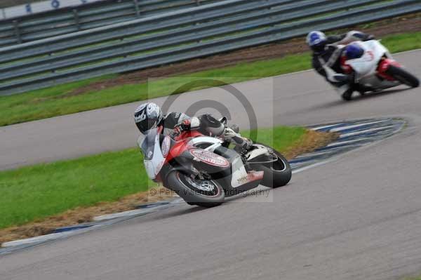 Motorcycle action photographs;Rockingham;Rockingham photographs;event digital images;eventdigitalimages;no limits trackday;peter wileman photography;rockingham corby northamptonshire;trackday;trackday digital images;trackday photos