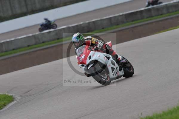 Motorcycle action photographs;Rockingham;Rockingham photographs;event digital images;eventdigitalimages;no limits trackday;peter wileman photography;rockingham corby northamptonshire;trackday;trackday digital images;trackday photos