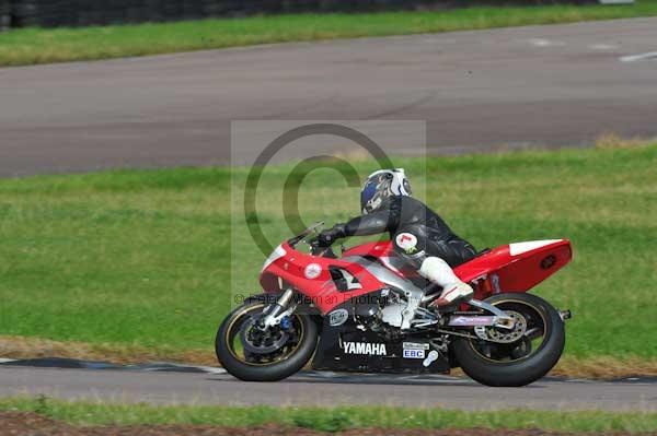 Motorcycle action photographs;Rockingham;Rockingham photographs;event digital images;eventdigitalimages;no limits trackday;peter wileman photography;rockingham corby northamptonshire;trackday;trackday digital images;trackday photos