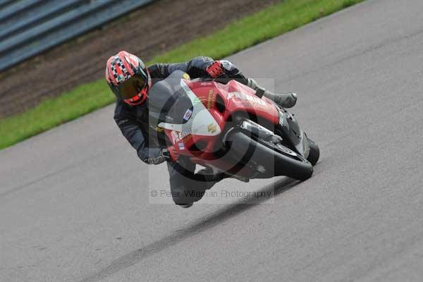 Motorcycle action photographs;Rockingham;Rockingham photographs;event digital images;eventdigitalimages;no limits trackday;peter wileman photography;rockingham corby northamptonshire;trackday;trackday digital images;trackday photos