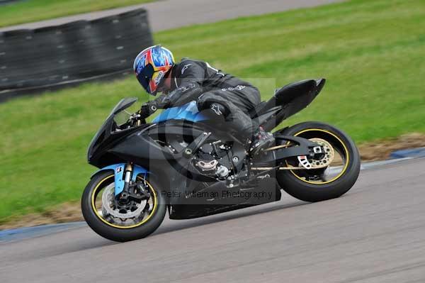 Motorcycle action photographs;Rockingham;Rockingham photographs;event digital images;eventdigitalimages;no limits trackday;peter wileman photography;rockingham corby northamptonshire;trackday;trackday digital images;trackday photos