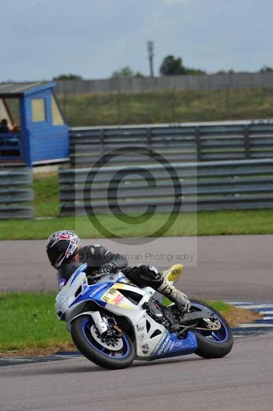 Motorcycle action photographs;Rockingham;Rockingham photographs;event digital images;eventdigitalimages;no limits trackday;peter wileman photography;rockingham corby northamptonshire;trackday;trackday digital images;trackday photos