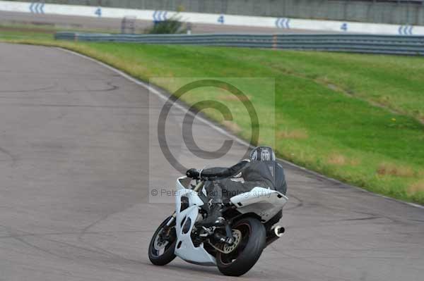 Motorcycle action photographs;Rockingham;Rockingham photographs;event digital images;eventdigitalimages;no limits trackday;peter wileman photography;rockingham corby northamptonshire;trackday;trackday digital images;trackday photos