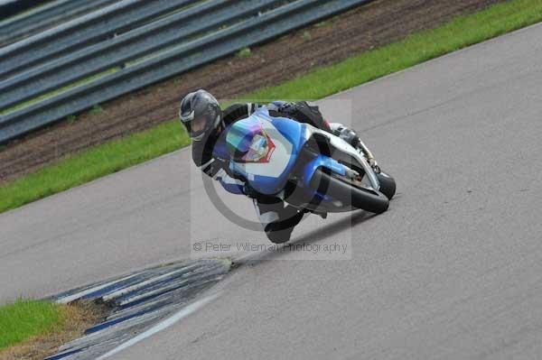 Motorcycle action photographs;Rockingham;Rockingham photographs;event digital images;eventdigitalimages;no limits trackday;peter wileman photography;rockingham corby northamptonshire;trackday;trackday digital images;trackday photos