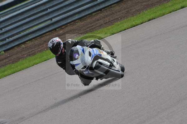 Motorcycle action photographs;Rockingham;Rockingham photographs;event digital images;eventdigitalimages;no limits trackday;peter wileman photography;rockingham corby northamptonshire;trackday;trackday digital images;trackday photos