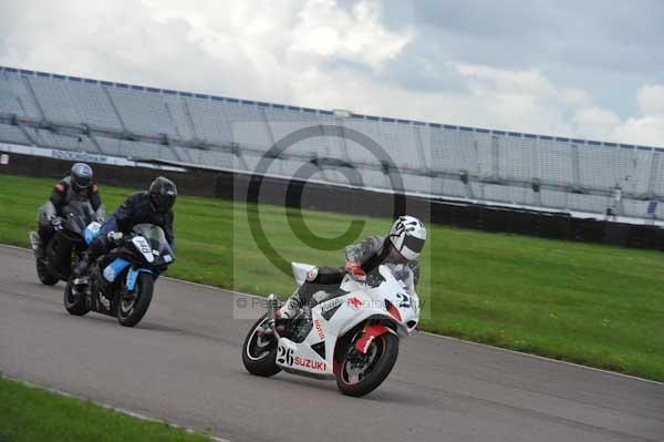 Motorcycle action photographs;Rockingham;Rockingham photographs;event digital images;eventdigitalimages;no limits trackday;peter wileman photography;rockingham corby northamptonshire;trackday;trackday digital images;trackday photos