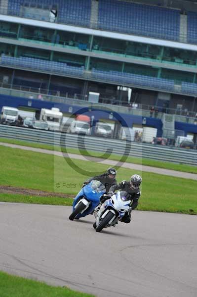 Motorcycle action photographs;Rockingham;Rockingham photographs;event digital images;eventdigitalimages;no limits trackday;peter wileman photography;rockingham corby northamptonshire;trackday;trackday digital images;trackday photos