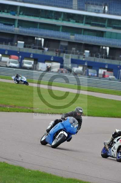 Motorcycle action photographs;Rockingham;Rockingham photographs;event digital images;eventdigitalimages;no limits trackday;peter wileman photography;rockingham corby northamptonshire;trackday;trackday digital images;trackday photos