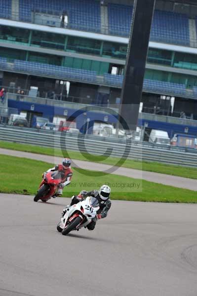 Motorcycle action photographs;Rockingham;Rockingham photographs;event digital images;eventdigitalimages;no limits trackday;peter wileman photography;rockingham corby northamptonshire;trackday;trackday digital images;trackday photos