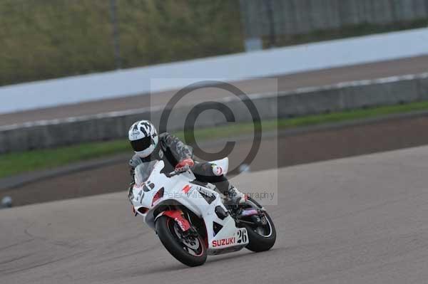 Motorcycle action photographs;Rockingham;Rockingham photographs;event digital images;eventdigitalimages;no limits trackday;peter wileman photography;rockingham corby northamptonshire;trackday;trackday digital images;trackday photos