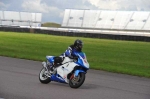 Motorcycle-action-photographs;Rockingham;Rockingham-photographs;event-digital-images;eventdigitalimages;no-limits-trackday;peter-wileman-photography;rockingham-corby-northamptonshire;trackday;trackday-digital-images;trackday-photos