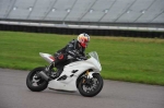 Motorcycle-action-photographs;Rockingham;Rockingham-photographs;event-digital-images;eventdigitalimages;no-limits-trackday;peter-wileman-photography;rockingham-corby-northamptonshire;trackday;trackday-digital-images;trackday-photos