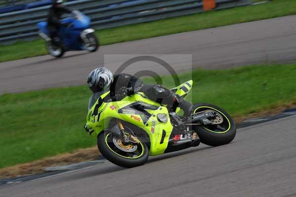 Motorcycle action photographs;Rockingham;Rockingham photographs;event digital images;eventdigitalimages;no limits trackday;peter wileman photography;rockingham corby northamptonshire;trackday;trackday digital images;trackday photos