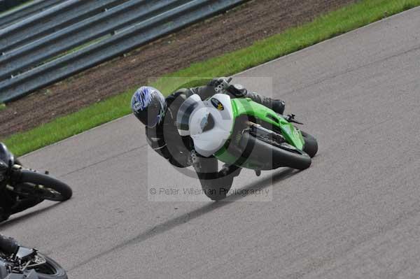 Motorcycle action photographs;Rockingham;Rockingham photographs;event digital images;eventdigitalimages;no limits trackday;peter wileman photography;rockingham corby northamptonshire;trackday;trackday digital images;trackday photos