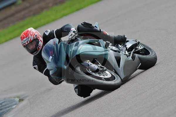 Motorcycle action photographs;Rockingham;Rockingham photographs;event digital images;eventdigitalimages;no limits trackday;peter wileman photography;rockingham corby northamptonshire;trackday;trackday digital images;trackday photos