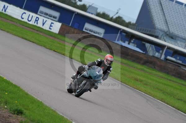 Motorcycle action photographs;Rockingham;Rockingham photographs;event digital images;eventdigitalimages;no limits trackday;peter wileman photography;rockingham corby northamptonshire;trackday;trackday digital images;trackday photos