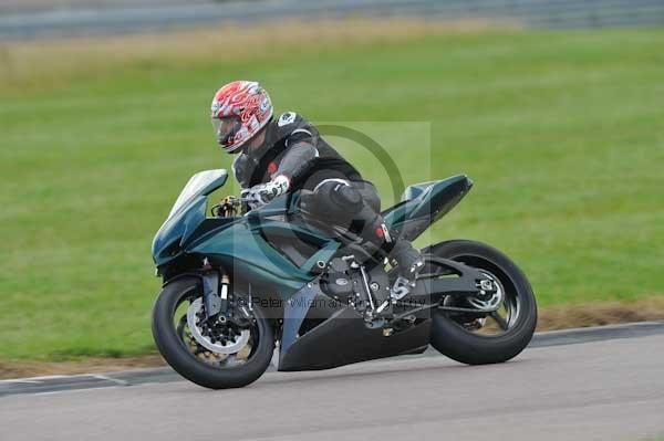 Motorcycle action photographs;Rockingham;Rockingham photographs;event digital images;eventdigitalimages;no limits trackday;peter wileman photography;rockingham corby northamptonshire;trackday;trackday digital images;trackday photos