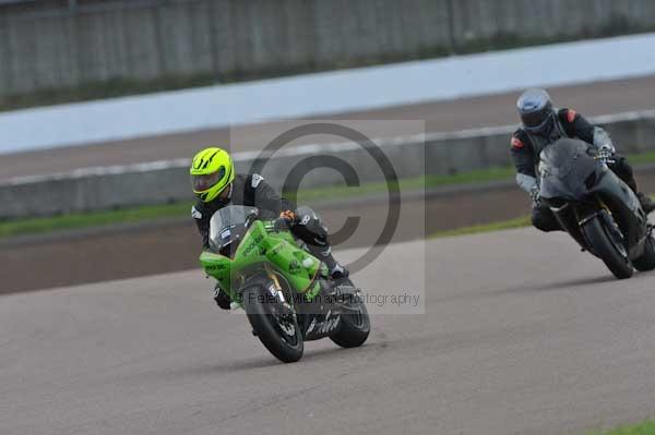 Motorcycle action photographs;Rockingham;Rockingham photographs;event digital images;eventdigitalimages;no limits trackday;peter wileman photography;rockingham corby northamptonshire;trackday;trackday digital images;trackday photos