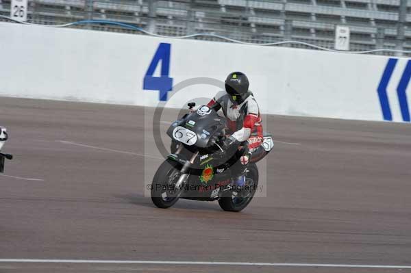 Motorcycle action photographs;Rockingham;Rockingham photographs;event digital images;eventdigitalimages;no limits trackday;peter wileman photography;rockingham corby northamptonshire;trackday;trackday digital images;trackday photos