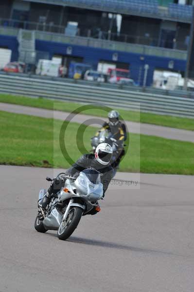 Motorcycle action photographs;Rockingham;Rockingham photographs;event digital images;eventdigitalimages;no limits trackday;peter wileman photography;rockingham corby northamptonshire;trackday;trackday digital images;trackday photos