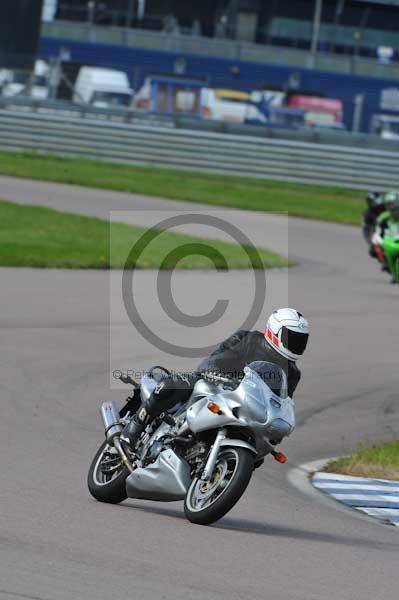 Motorcycle action photographs;Rockingham;Rockingham photographs;event digital images;eventdigitalimages;no limits trackday;peter wileman photography;rockingham corby northamptonshire;trackday;trackday digital images;trackday photos