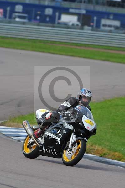 Motorcycle action photographs;Rockingham;Rockingham photographs;event digital images;eventdigitalimages;no limits trackday;peter wileman photography;rockingham corby northamptonshire;trackday;trackday digital images;trackday photos