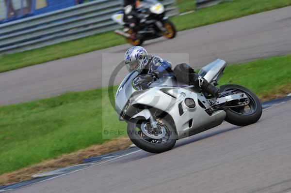 Motorcycle action photographs;Rockingham;Rockingham photographs;event digital images;eventdigitalimages;no limits trackday;peter wileman photography;rockingham corby northamptonshire;trackday;trackday digital images;trackday photos