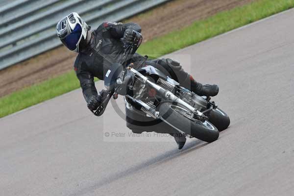 Motorcycle action photographs;Rockingham;Rockingham photographs;event digital images;eventdigitalimages;no limits trackday;peter wileman photography;rockingham corby northamptonshire;trackday;trackday digital images;trackday photos