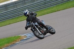 Motorcycle-action-photographs;Rockingham;Rockingham-photographs;event-digital-images;eventdigitalimages;no-limits-trackday;peter-wileman-photography;rockingham-corby-northamptonshire;trackday;trackday-digital-images;trackday-photos