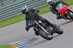 Motorcycle-action-photographs;Rockingham;Rockingham-photographs;event-digital-images;eventdigitalimages;no-limits-trackday;peter-wileman-photography;rockingham-corby-northamptonshire;trackday;trackday-digital-images;trackday-photos