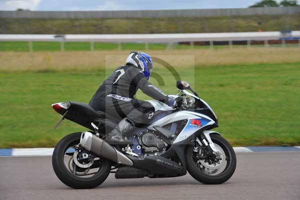 Motorcycle action photographs;Rockingham;Rockingham photographs;event digital images;eventdigitalimages;no limits trackday;peter wileman photography;rockingham corby northamptonshire;trackday;trackday digital images;trackday photos