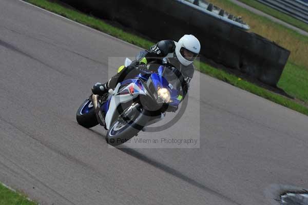 Motorcycle action photographs;Rockingham;Rockingham photographs;event digital images;eventdigitalimages;no limits trackday;peter wileman photography;rockingham corby northamptonshire;trackday;trackday digital images;trackday photos