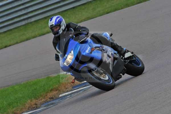 Motorcycle action photographs;Rockingham;Rockingham photographs;event digital images;eventdigitalimages;no limits trackday;peter wileman photography;rockingham corby northamptonshire;trackday;trackday digital images;trackday photos