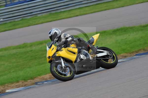 Motorcycle action photographs;Rockingham;Rockingham photographs;event digital images;eventdigitalimages;no limits trackday;peter wileman photography;rockingham corby northamptonshire;trackday;trackday digital images;trackday photos