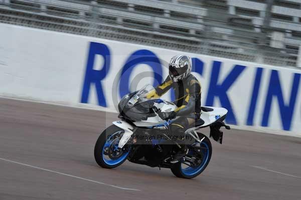 Motorcycle action photographs;Rockingham;Rockingham photographs;event digital images;eventdigitalimages;no limits trackday;peter wileman photography;rockingham corby northamptonshire;trackday;trackday digital images;trackday photos