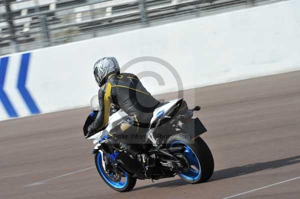 Motorcycle action photographs;Rockingham;Rockingham photographs;event digital images;eventdigitalimages;no limits trackday;peter wileman photography;rockingham corby northamptonshire;trackday;trackday digital images;trackday photos