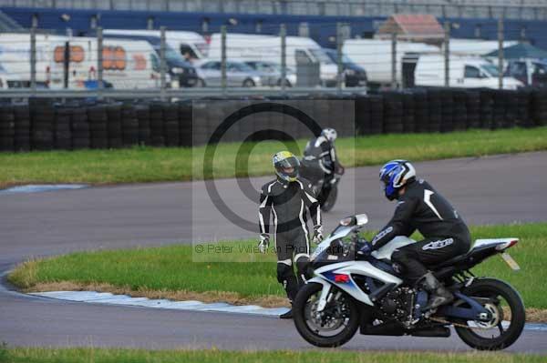 Motorcycle action photographs;Rockingham;Rockingham photographs;event digital images;eventdigitalimages;no limits trackday;peter wileman photography;rockingham corby northamptonshire;trackday;trackday digital images;trackday photos