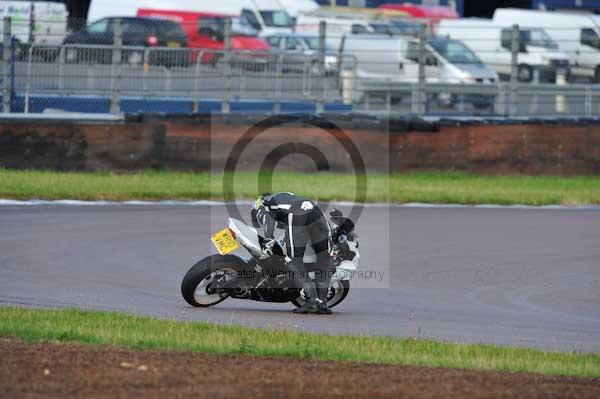 Motorcycle action photographs;Rockingham;Rockingham photographs;event digital images;eventdigitalimages;no limits trackday;peter wileman photography;rockingham corby northamptonshire;trackday;trackday digital images;trackday photos