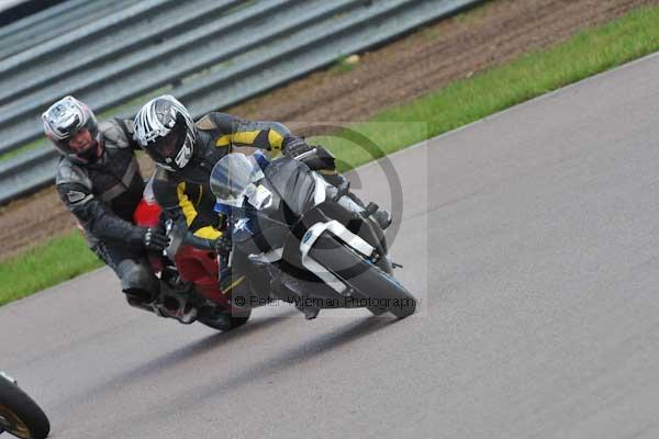 Motorcycle action photographs;Rockingham;Rockingham photographs;event digital images;eventdigitalimages;no limits trackday;peter wileman photography;rockingham corby northamptonshire;trackday;trackday digital images;trackday photos