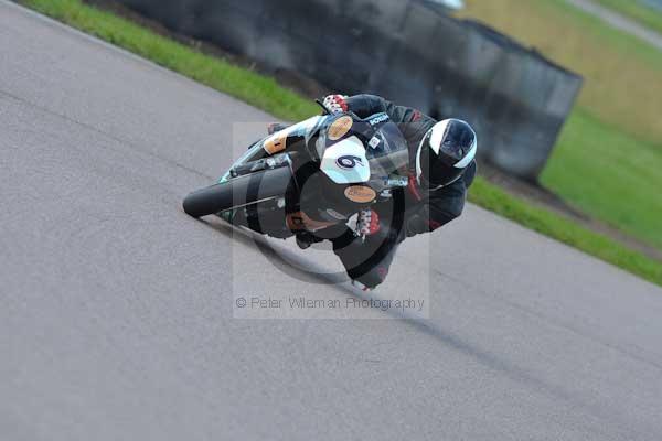 Motorcycle action photographs;Rockingham;Rockingham photographs;event digital images;eventdigitalimages;no limits trackday;peter wileman photography;rockingham corby northamptonshire;trackday;trackday digital images;trackday photos