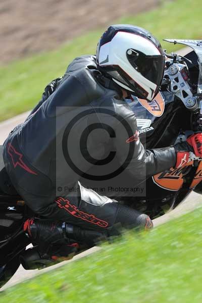 Motorcycle action photographs;Rockingham;Rockingham photographs;event digital images;eventdigitalimages;no limits trackday;peter wileman photography;rockingham corby northamptonshire;trackday;trackday digital images;trackday photos