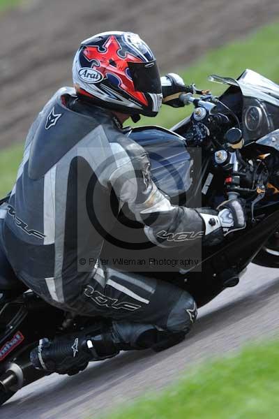 Motorcycle action photographs;Rockingham;Rockingham photographs;event digital images;eventdigitalimages;no limits trackday;peter wileman photography;rockingham corby northamptonshire;trackday;trackday digital images;trackday photos