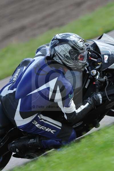 Motorcycle action photographs;Rockingham;Rockingham photographs;event digital images;eventdigitalimages;no limits trackday;peter wileman photography;rockingham corby northamptonshire;trackday;trackday digital images;trackday photos