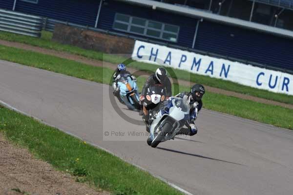 Motorcycle action photographs;Rockingham;Rockingham photographs;event digital images;eventdigitalimages;no limits trackday;peter wileman photography;rockingham corby northamptonshire;trackday;trackday digital images;trackday photos