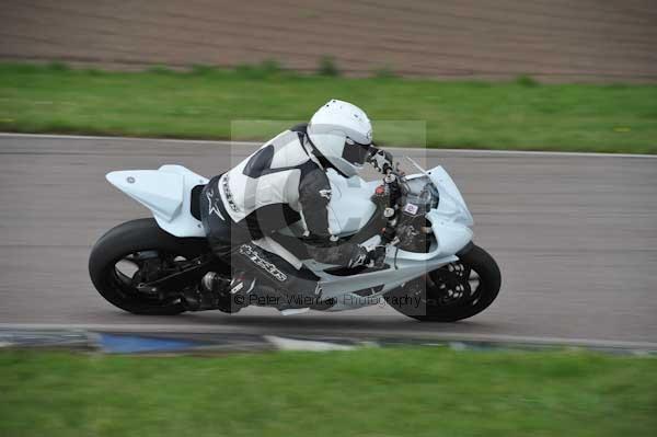 Motorcycle action photographs;Rockingham;Rockingham photographs;event digital images;eventdigitalimages;no limits trackday;peter wileman photography;rockingham corby northamptonshire;trackday;trackday digital images;trackday photos