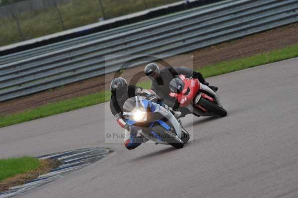 Motorcycle action photographs;Rockingham;Rockingham photographs;event digital images;eventdigitalimages;no limits trackday;peter wileman photography;rockingham corby northamptonshire;trackday;trackday digital images;trackday photos