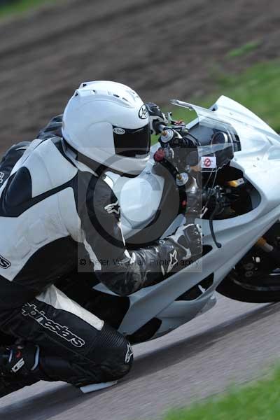 Motorcycle action photographs;Rockingham;Rockingham photographs;event digital images;eventdigitalimages;no limits trackday;peter wileman photography;rockingham corby northamptonshire;trackday;trackday digital images;trackday photos