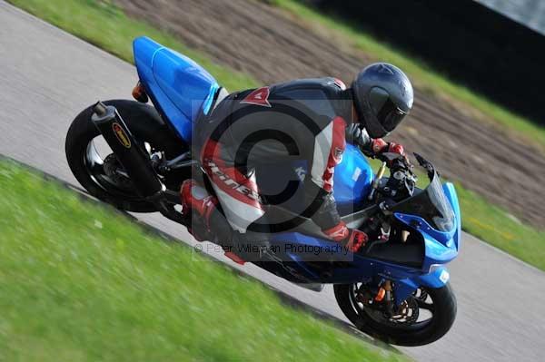 Motorcycle action photographs;Rockingham;Rockingham photographs;event digital images;eventdigitalimages;no limits trackday;peter wileman photography;rockingham corby northamptonshire;trackday;trackday digital images;trackday photos