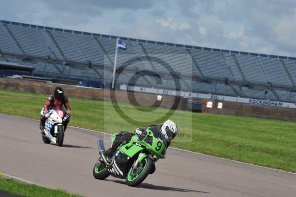 Motorcycle action photographs;Rockingham;Rockingham photographs;event digital images;eventdigitalimages;no limits trackday;peter wileman photography;rockingham corby northamptonshire;trackday;trackday digital images;trackday photos